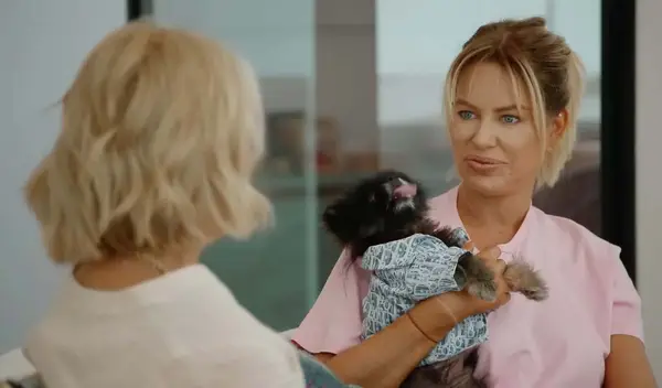 Chi è la madre di Caroline Stanbury? La stella della stagione 2 di Rhodubai rivisita il trauma infantile