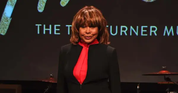 Ella no em volia: el dolor de tota la vida de Tina Turner i la lluita inútil per capturar l'amor a la mare Zelma