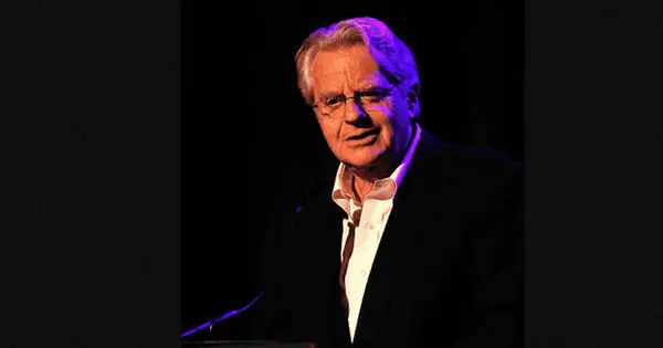 Hvem er Katie Springer? Jerry Springers eneste barn blev født blind og døve