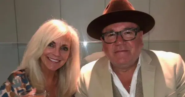 Què és el valor net de Ray Winstone? L'estrella de Sexy Beast en dues ocasions gaudeix de la vida senzilla de la llum