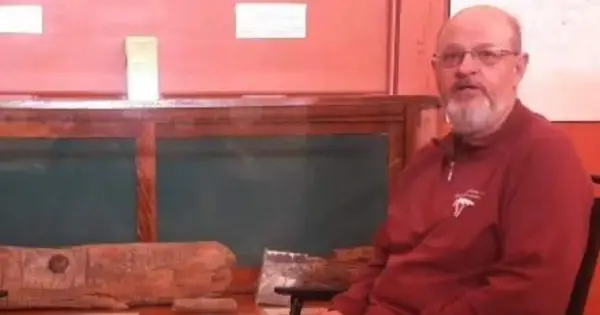 Diváci „The Curse of Oak Island“ chybí odborníka na kováře Carmen Legge v sezóně 12