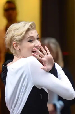 NEW YORK, NY - MAY 02: Tom Hiddleston and Elizabeth Debicki attend the 