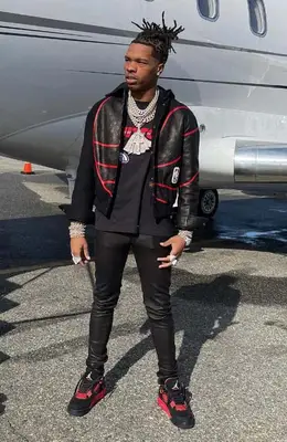 Lil Baby boasts an average height but falls short in front of Drake (lilbaby/Instagram)