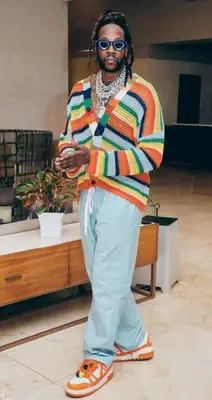 2 Chainz is way taller than Lil Baby and makes him look mush shorter in the eyes of the fans (2chainz/Instagram)