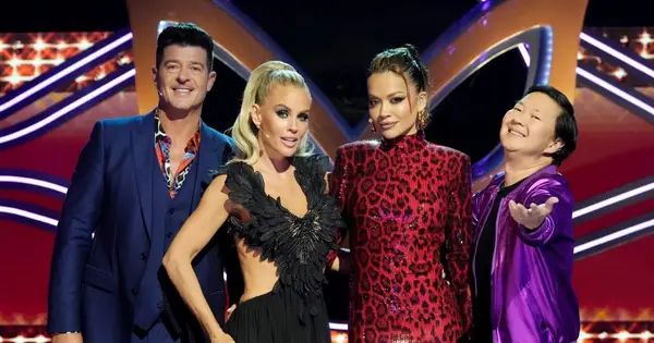 '마스크 가수'판사는 수백만 명을 낳습니다. 그러나 한 별은 나머지보다 훨씬 적습니다