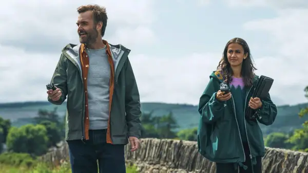 'Bodkin': Guía de reparto y personajes sobre quién está interpretando quién en la serie de comedia oscura de Netflix