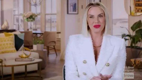 Qu'est-ce que la valeur nette de Whitney Rose? La star de `` Rhoslc '' révèle qu'elle a épuisé toutes ses économies