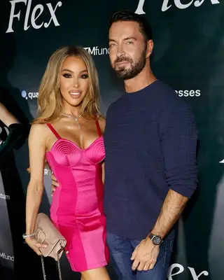 Lisa Hochstein gets slammed for photoshopping pictures (Instagram/@lisahochstein)