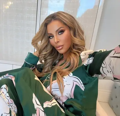 Lisa Hochstein has a net worth of $90 million (Instagram/@lisahochstein)