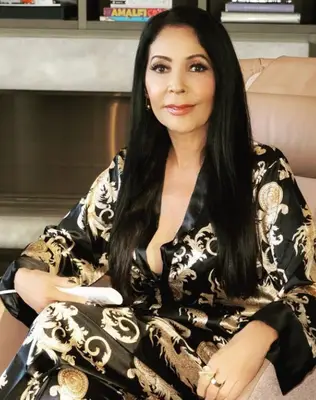 ¿Qué altura tenía Prince? Los fanáticos dijeron una vez que 'Purple Rain' Singer 'Towers sobre todo musical Greats' en Everything 'pero altura