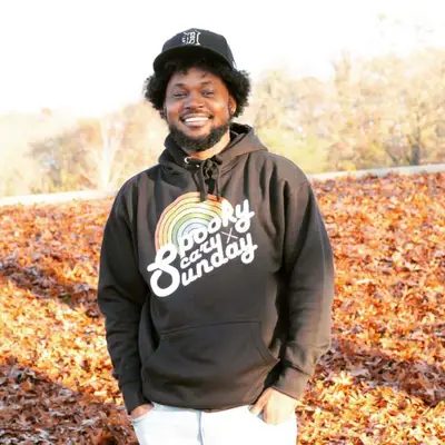 Cik garš ir Coryxkenshin? Ventilatori apspriež populārā YouTuber augstumu, kurš, viņuprāt, ir tikpat garš kā Kai Cenat