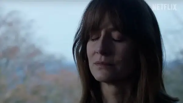 '악의 색상 : 빨간색'리뷰 : Adrian Panek의 열정적 인 Netflix Crime 스릴러는 비틀 거립니다