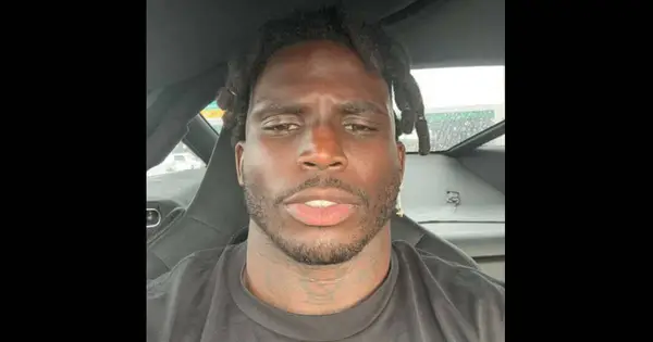 Exploring Tyreek Hill height (@cheetah/ Twitter) 