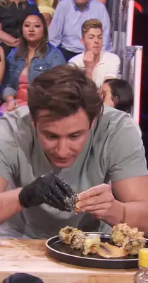 Wer ist Adam Hart? MasterChef: Generations -Kandidatenbeutel