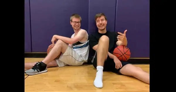 ¿Quién es CJ Donaldson? ¿Por qué el hermano de MrBeast cambió su nombre y carrera?