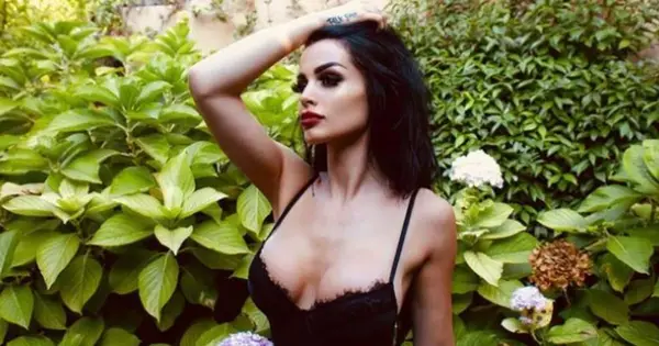 Ist Paige nur auf Fans? WWE-Star Saraya-Jade Bevis Trolls Fans, das Internet sagt Enttäuscht, aber lustig