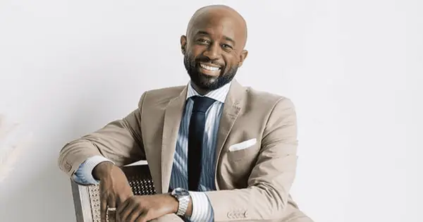 Hva er Mikel Welchs forholdsstatus? Netflix 'Hack My Home' hoveddesigner og stolte LGBTQ -medlem avslører familielivet