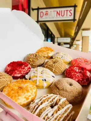 Kim is the founder of doatnut (@doatnut)