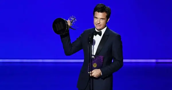 Jason Bateman nettovärde: 'Ozark' stjärnans resa från beroende till prisbelönt skådespelare