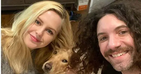 ダンアビダンのガールフレンドアシュリーアンダーソンは誰ですか？グルーミングの申し立ての中で、ゲームの不機嫌なホストの秘密のラブストーリー