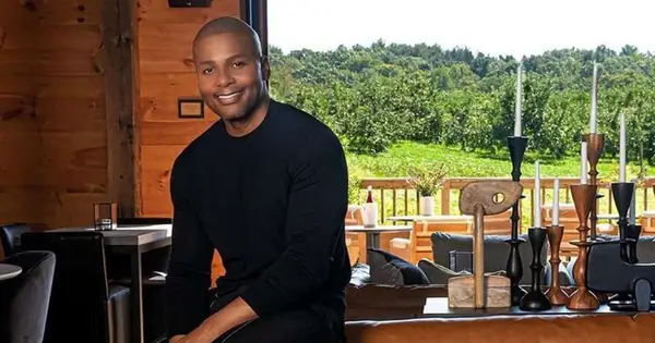 'Luxe for mindre' på HGTV: Hvem er Michel Boyds ægtefælle? Host -renoveringshost hævder, at hans kommende historie er 'kedelig