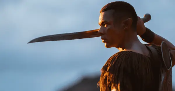 'The Lord of the Rings: The Rings of Power': Wie is Arondir? Leer Bronwyn's potentiële liefdesbelang kennen