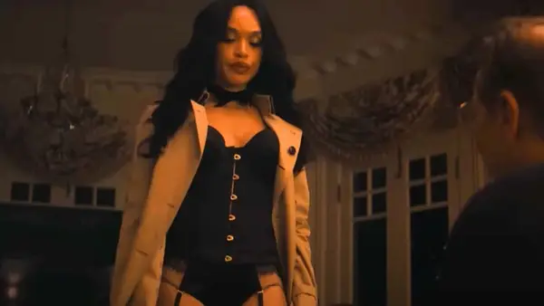 Cleopatra Coleman as V Stiviano in a still from 