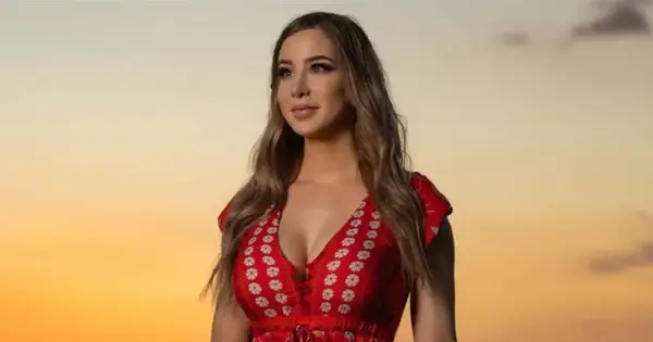 ピンクの輝きの身長はどれくらいですか？元ボーイフレンドのアスモンゴルドと比較して、Twitch Streamerの高さを探索します