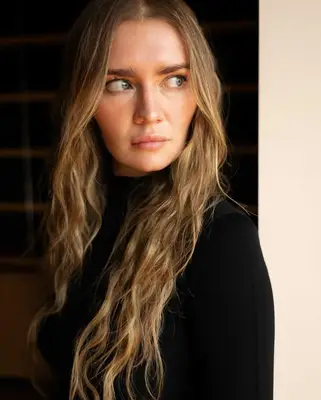 Kas ir Annas DeLvey tīrā vērtība? 'DWTS' sezonas 33 konkursa dalībnieks nopelna milzīgu algu par Netflix koncertu