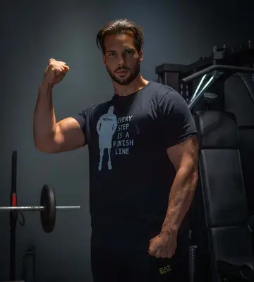 Tristan Tate extends support to fans who is a cancer patient (tatethetalisman/Twitter)