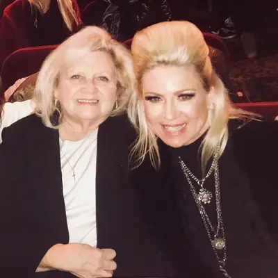 Hvem er Nick Brigandi? Theresa Caputos far forlot 'nervøs' mens Lifetime Star fremfører psykisk lesing