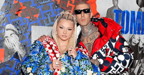 Hvad er Alabama Barkers nettoværdi? Travis Barkers $ 7M -palæ viser datterens overdådige livsstil