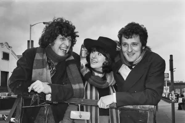 English actors Tom Baker, Elisabeth Sladen (1946 - 2011) and Ian Marter (1944 - 1986), UK, 9th December 1974. Baker has been chosen to star as the fourth Doctor opposite Sladen as companion Sarah Jane Smith and Marter as Harry Sullivan in the television science fiction series 