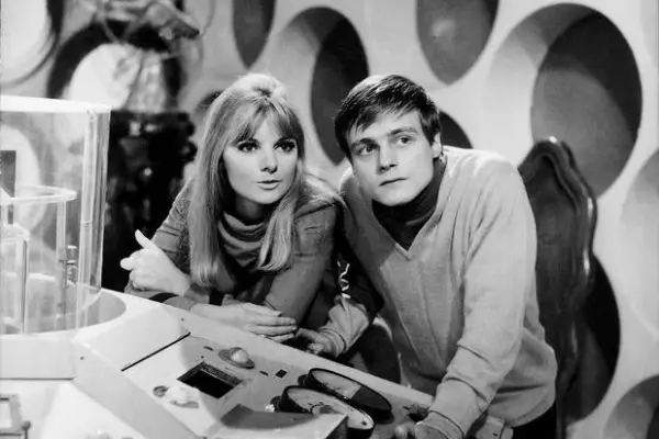 Anneke Wills as Polly and Michael Craze as Ben in the Tardis control room. Shot numberBD3700 40.