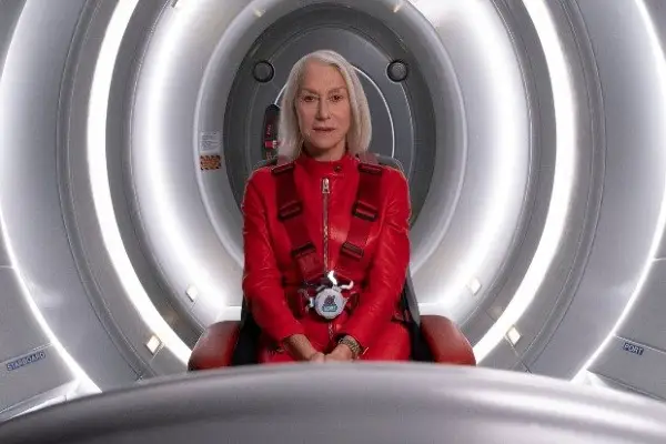 Helen Mirren in Solos