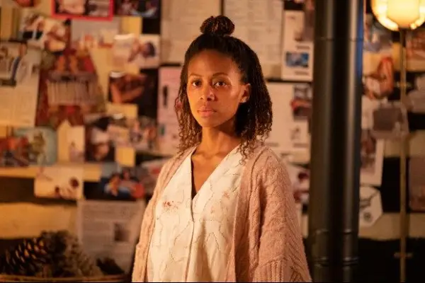 Nicole Beharie in Solos