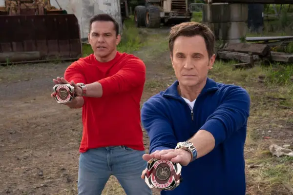 Steve Cardenas and David Yost in Mighty Morphin