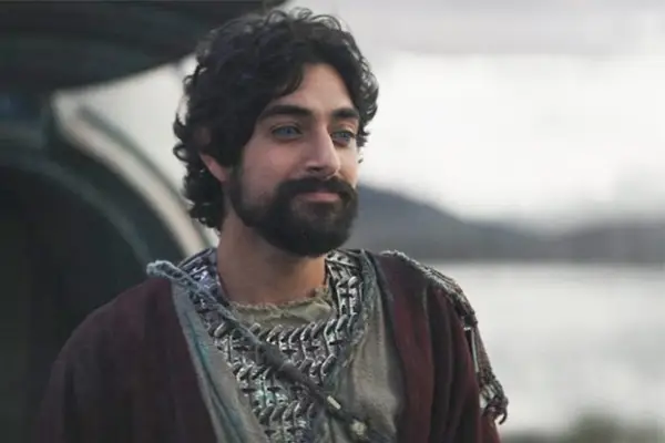 Eman Esfandi as Ezra Bridger in Ahsoka.