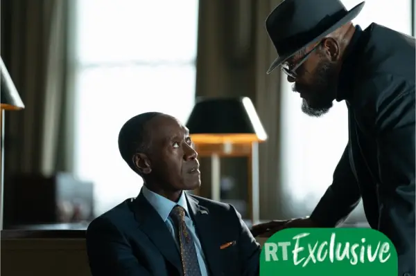 Reżyser Secret Invasion potwierdza, jak długo Rhodey jest Skrullem