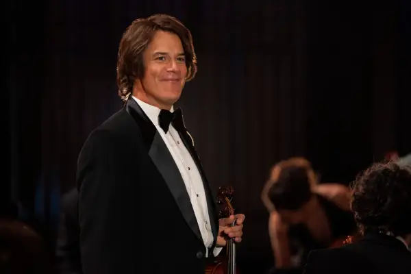 Josh Stamberg as Richard DeTamble