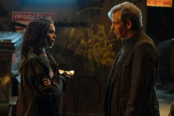 Ben Mendelsohn and Emilia Clarke in Secret Invasion, talking in a dark street