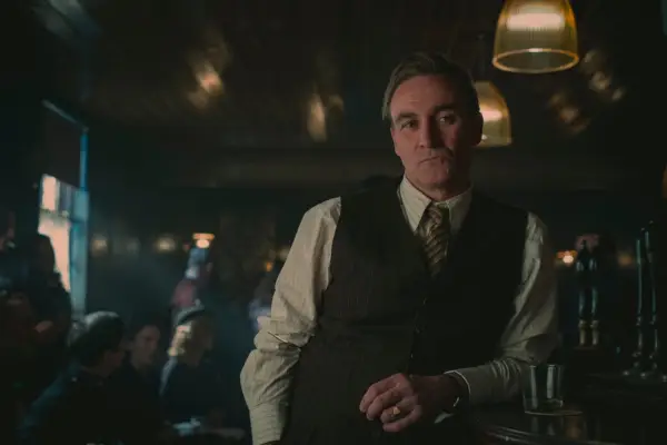 Derek Riddell as Chief Inspector Calloway in Bodies Season 1.