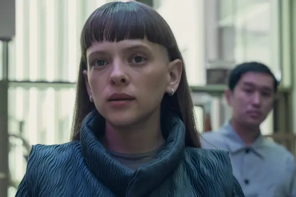 Shira Haas as DC Maplewood in Bodies