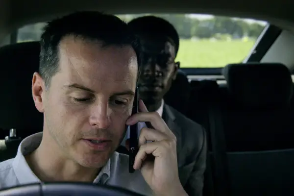 Andrew Scott in Smithereens