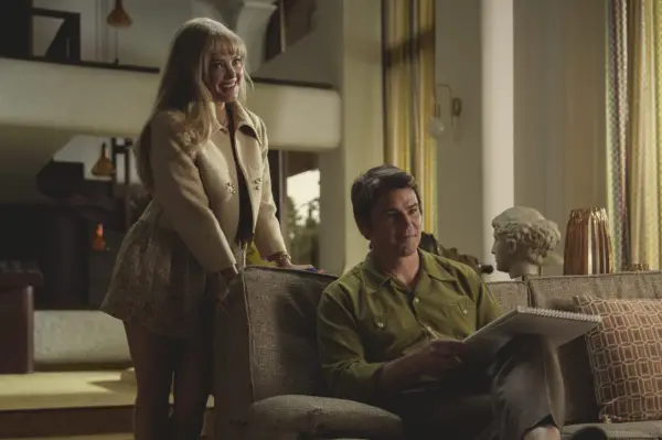 Black Mirror - Beyond The Sea with Josh Hartnett wearing an orange jumpsuit