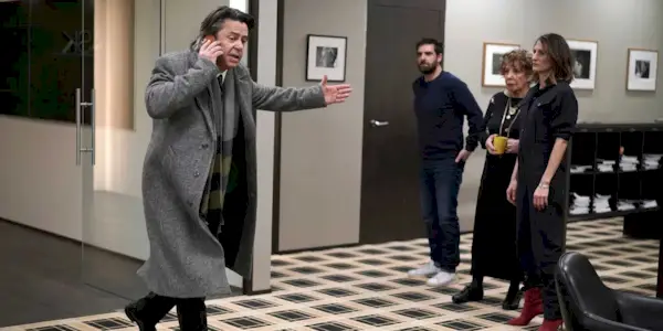 Die Sitcom „97 % Rotten Tomatoes“ ist der perfekte Ersatz für „The Studio“