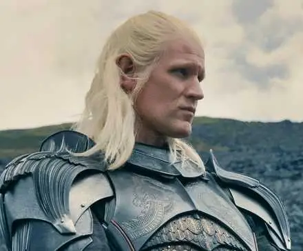 Matt Smith as Daemon in his armor at Harrenhal in the House of the Dragon Season 2 finale
