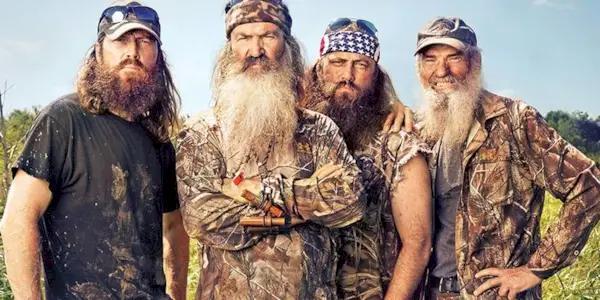 Obsada „Duck Dynasty” zarabia miliony, ale prawdziwi łowcy kaczek zarabiają szokująco mniej