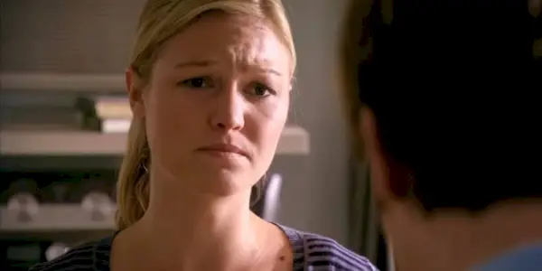 Ecco perché Julia Stiles è stata cancellata da Dexter