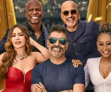 「アメリカズ・ゴット・タレント」のサイモン・コーウェル（65）、演技に参加して観客と自身を驚かせる